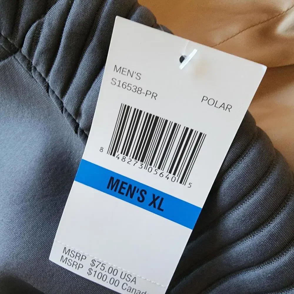 NWT Spyder Gray Vest logo little on back I thought it was a spyder logo FYI - Picture 5 of 5